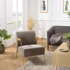 MACABANE Fauteuil Lounge Tissu Taupe Métal Doré Accoudoirs Bois